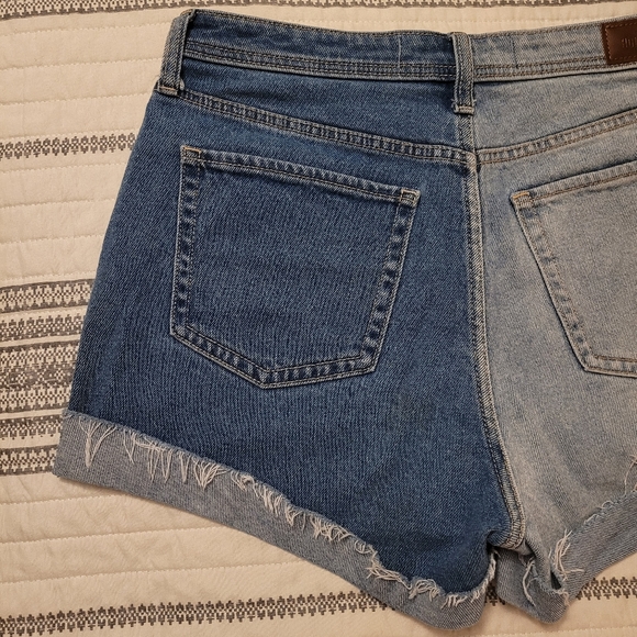 Hollister Two-tone Ultra High Rise Mom Short Size 9/29 - Picture 7 of 14